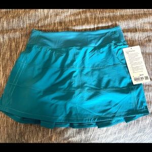 Lululemon Pace Rival Skirt in Teal size 4 Tall